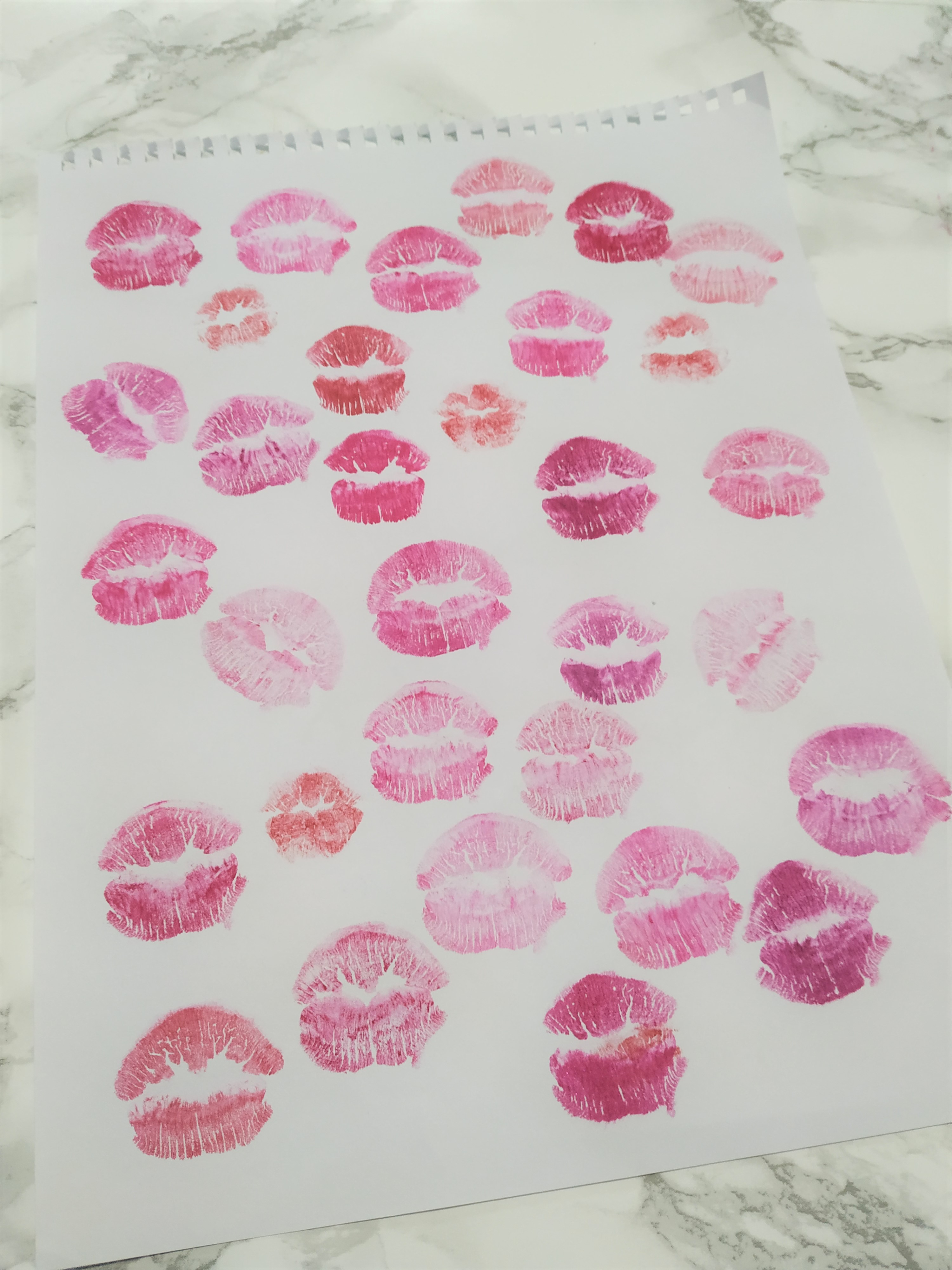 Easy Lipstick Art for Valentine's Day - Rekindle My Dwelling